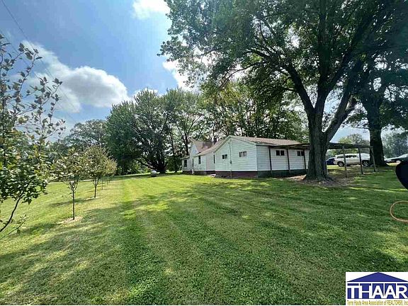 2nd image of 1024 S County Road 600 E