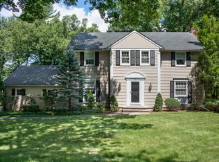 12 Coleridge Rd, Short Hills, NJ 07078