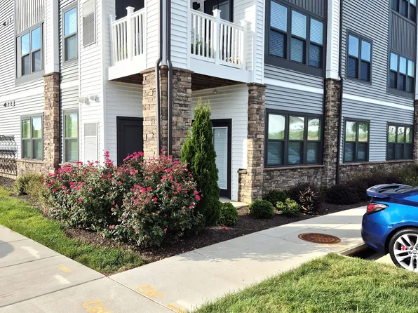 3700 Maze Runner Dr Unit 1-102, Midlothian, VA 23112