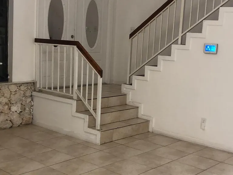 9645 SW 148th Pl — Photo 3