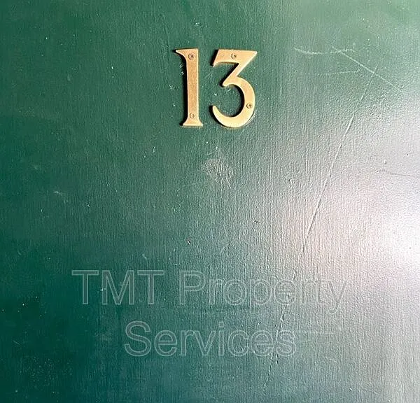 2530 S St #13 — Photo 2