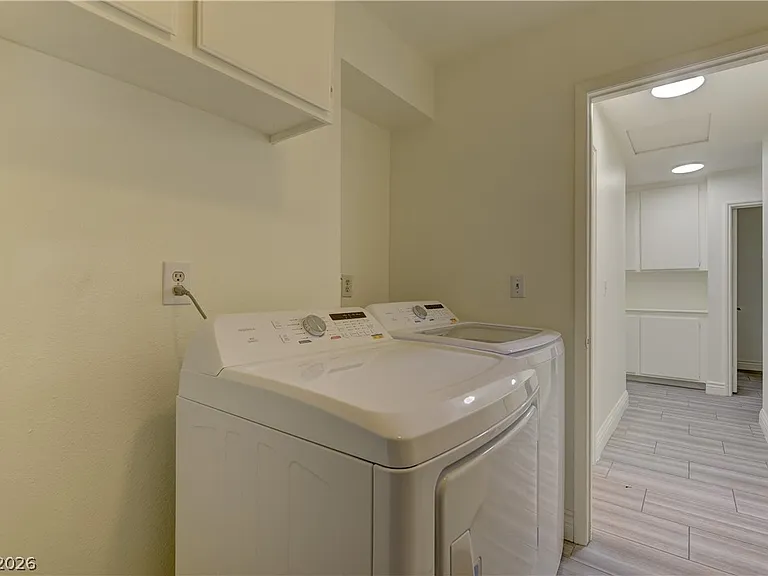 4308 Apex Dr — Photo 22