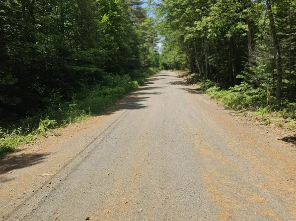 67 Parlin Road, Phillips, ME 04966