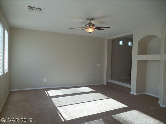 3rd image of 9201 Adamshurst Ave