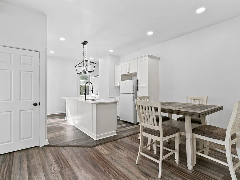 721 Boggs Ave — Photo 11