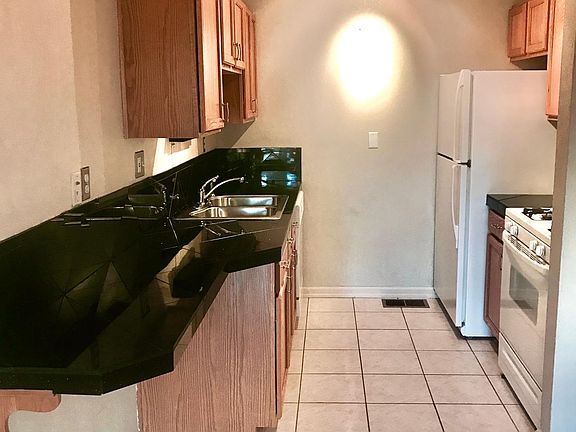 Kitchen (full sized fridge, gas range and oven and microwave)