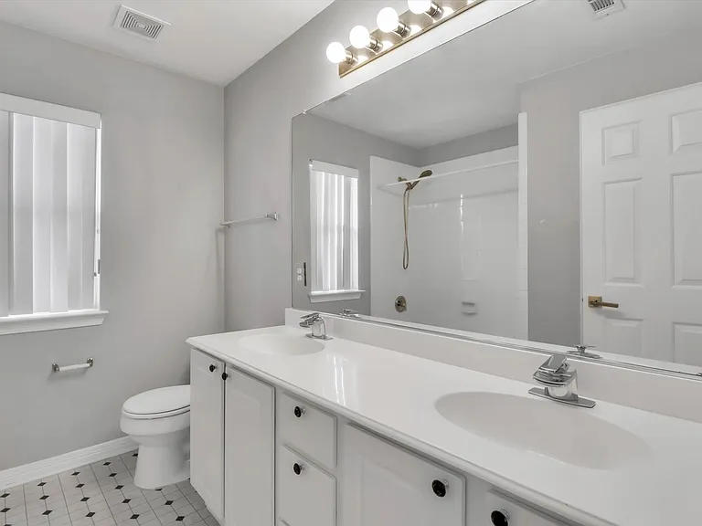 3117 Kimble Dr — Photo 17