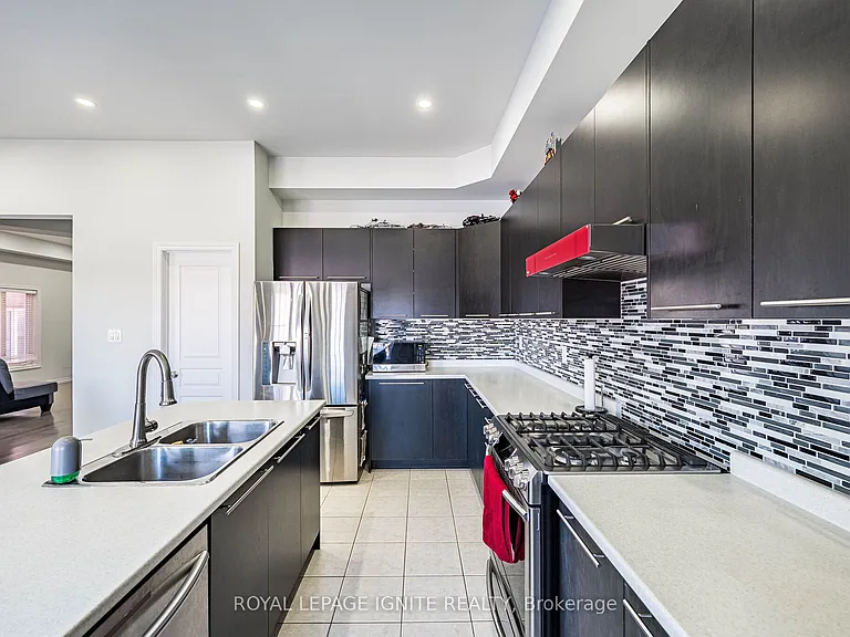 18 Monkton Cir — Photo 19