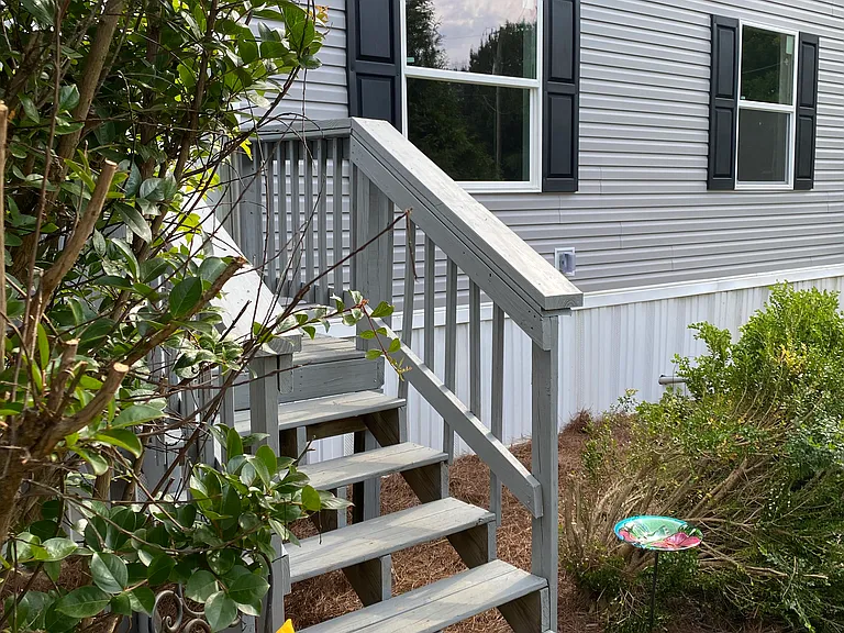 4852 County Road 1142 — Photo 7