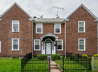 1041 Ironside Rd, Camden, NJ 08104