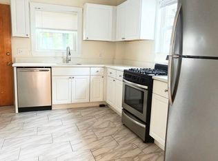 197 Middlesex Ave APT 1, Medford, MA 02155