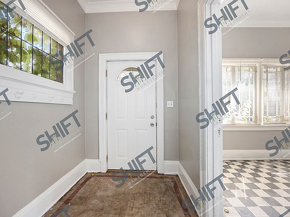 327 Crescent-03_09162024