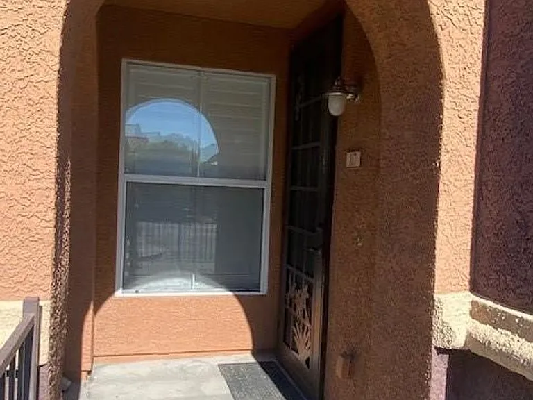 3975 N Hualapai Way #167 — Photo 1