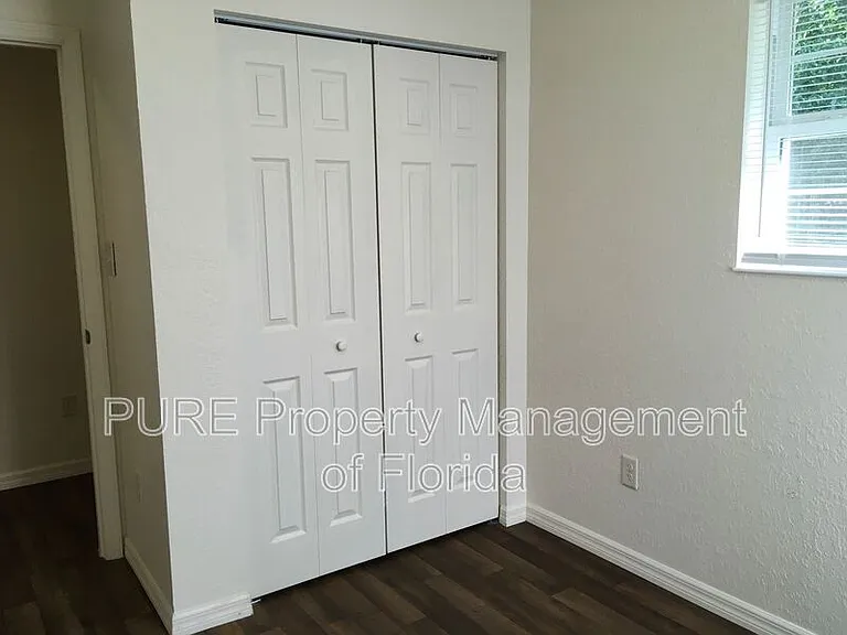 4700 NE 22nd Ave — Photo 27