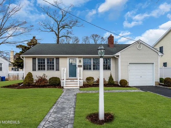 1135 Lawrence Avenue, Point Pleasant, NJ 08742