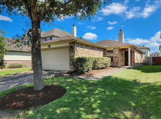 2658 Skyview Downs Dr, Houston, TX 77047