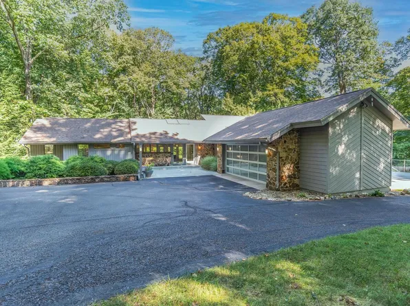 5455 E James Rd, Bloomington, IN 47408