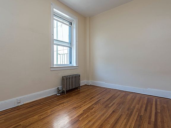 5th image of 135 Manhattan Ave #7G