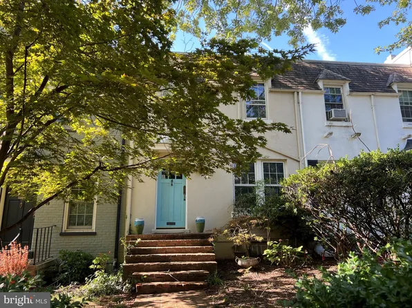 3822 T St NW, Washington, DC 20007