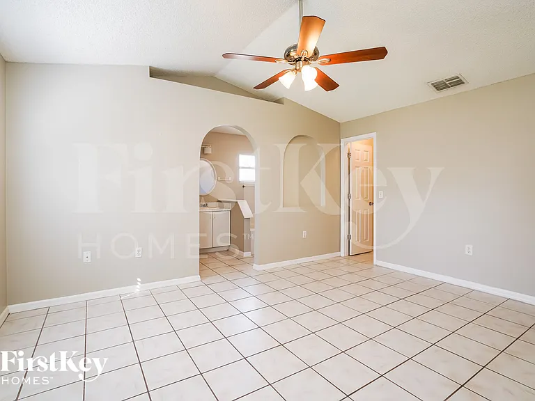 873 Jarnac Dr — Photo 8