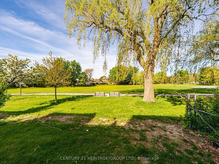 722 Marlee Ave #102 — Photo 37