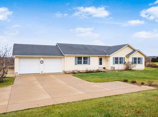 11841 Airport Rd, Mount Vernon, OH 43050