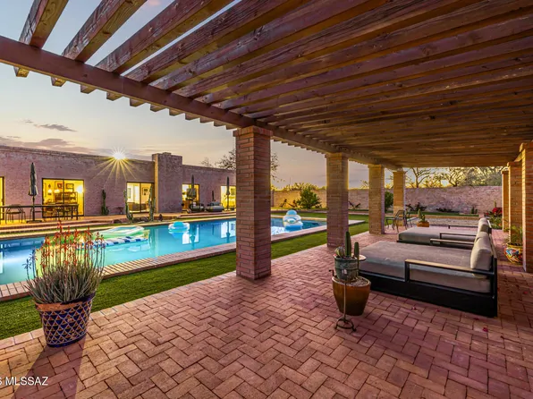 3201 E Arroyo Chico, Tucson, AZ 85716
