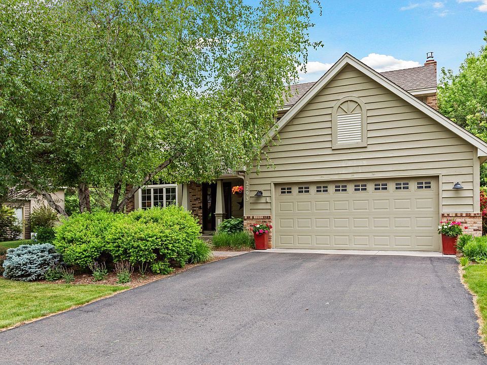 1st image of 2293 Snowshoe Ln E
