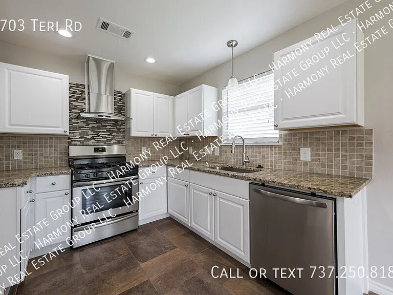 5703 Teri Rd — Photo 5