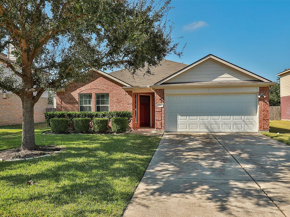 1st image of 219 Brazos Gardens Dr