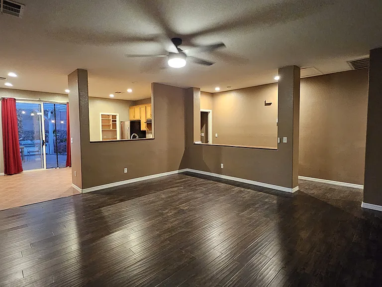 591 Vitano St — Photo 11