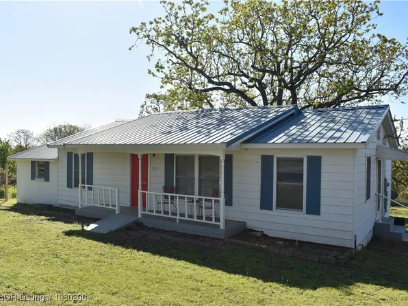 215 Rocky Ridge Rd, Booneville, AR 72927