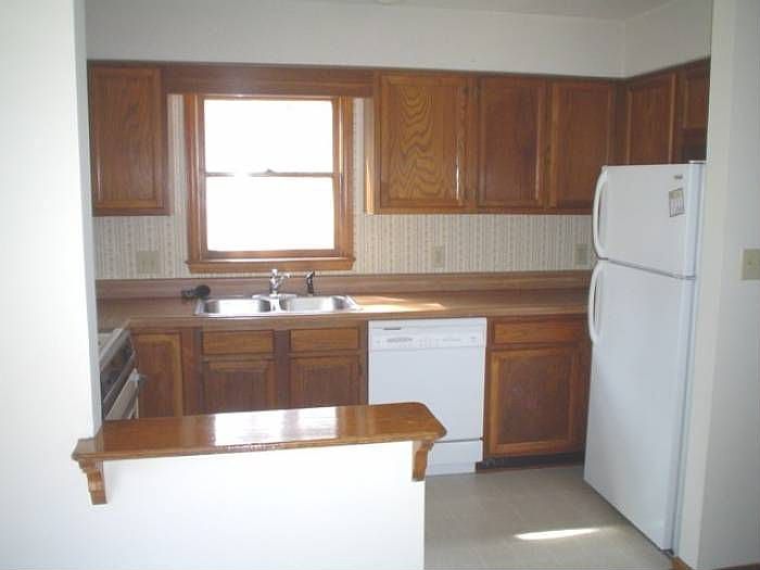 2nd image of 5115-A Vann St