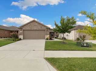 1252 Revolution Dr, Aubrey, TX 76227