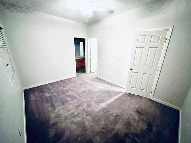 213 Heiple Ct — Photo 44