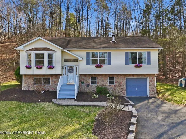 219 Highland Dr, Stroudsburg, PA 18360