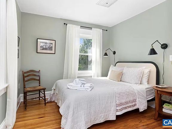 4th image of 243 Shamrock Rd