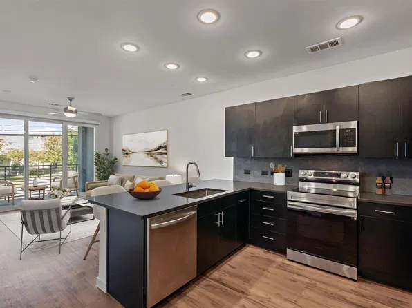 4801 Springdale Rd #1102, Austin, TX 78723