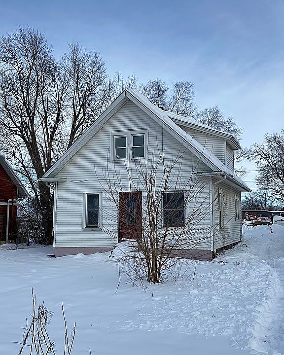 1st image of 112 NW 1st St