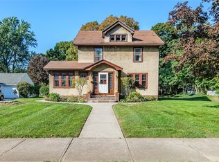 166 Walzford Rd, Rochester, NY 14622