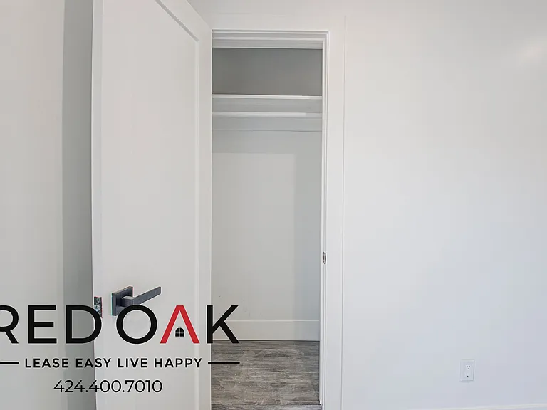1350 N Fuller Ave #7 — Photo 24