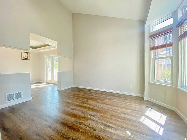 3507 S Rifle St — Photo 4