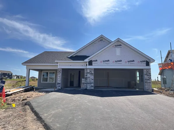 1782 Tamarack Rd, Shakopee, MN 55379