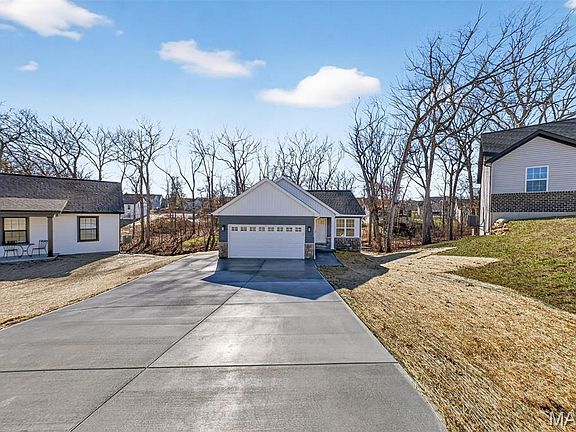 3rd image of 10432 Ponderosa Dr