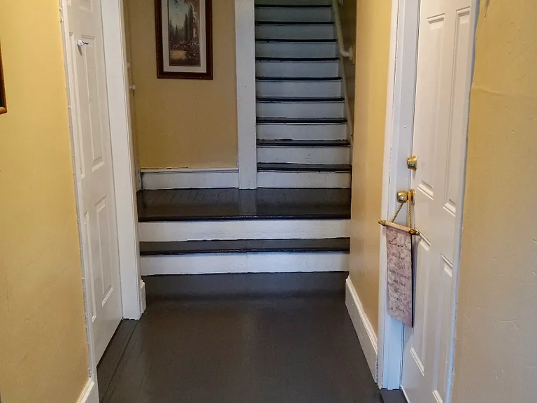387 Willow St — Photo 10