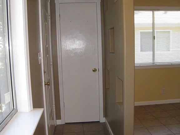 5th image of 2032 Benita Dr #1645