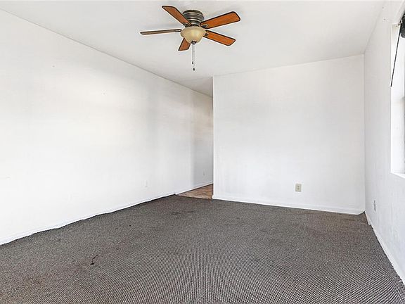 4th image of 1326-28 Joliet St