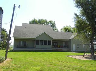 1624 S 60th Rd, Nebraska City, NE 68410