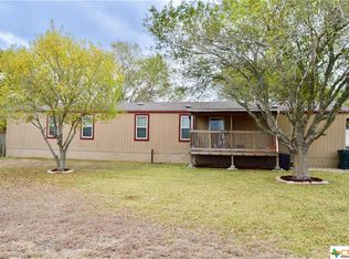 155 Geronimo Trl, Seguin, TX 78155
