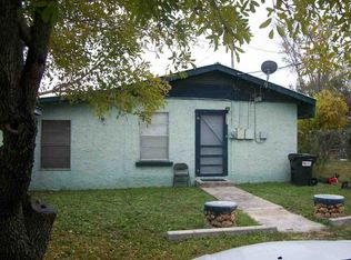 115 Grissom Dr APT A, Del Rio, TX 78840